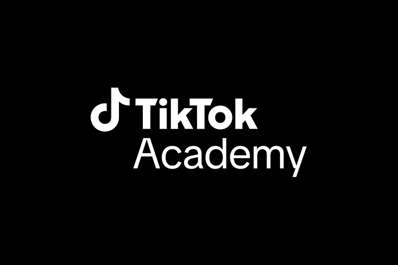 Logo TikTok Academy trên nền đen.